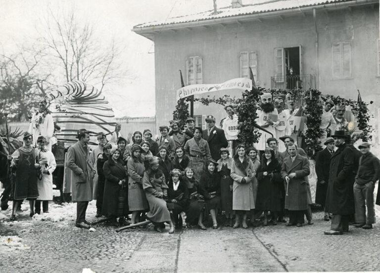Fellow students at Università degli studi di Pavia, 1933