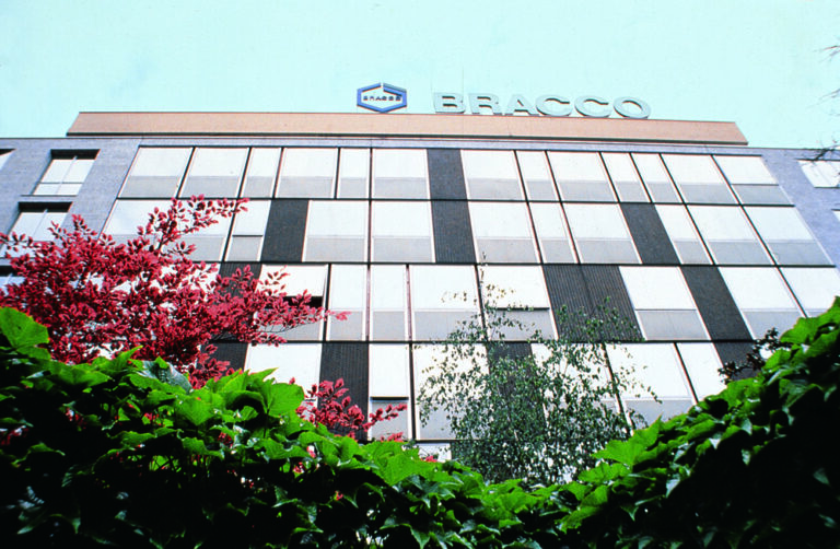 View of the Bracco HQ in Milano Lambrate, 1984