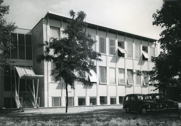 Research labs at the Bracco plant of Milano Lambrate, 1960s