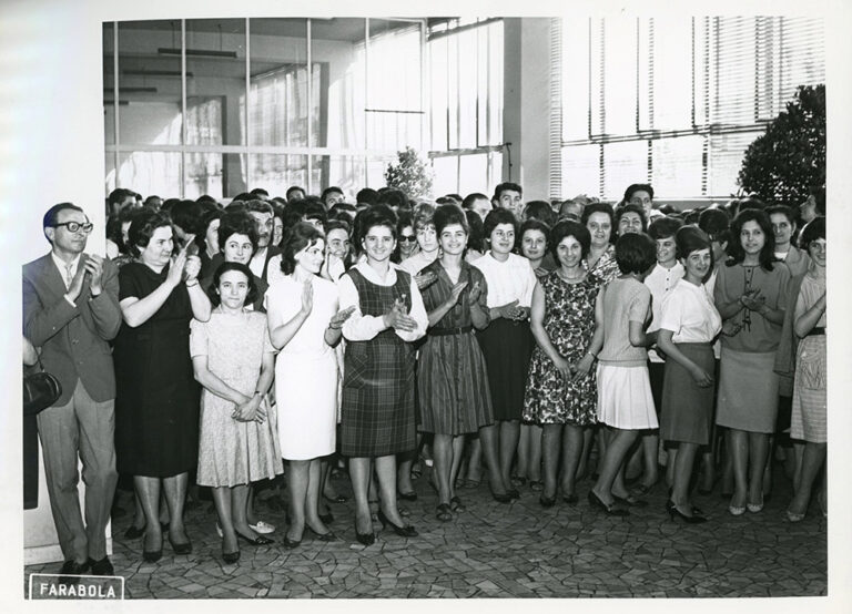 Cerimonia di premiazione per i 25 anni di anzianità dei dipendenti Bracco, 21 giugno 1963