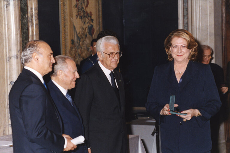 Diana Bracco with the President of the Republic, Carlo Azeglio Ciampi, during the ceremony to award her the Order of Merit for Labour, 29 November 2002