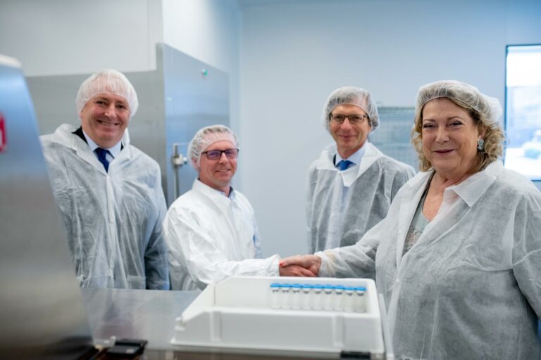 Diana Bracco e Fulvio Renoldi Bracco durante la visita ai laboratori di Bracco Suisse Ginevra, 28 giugno 2019