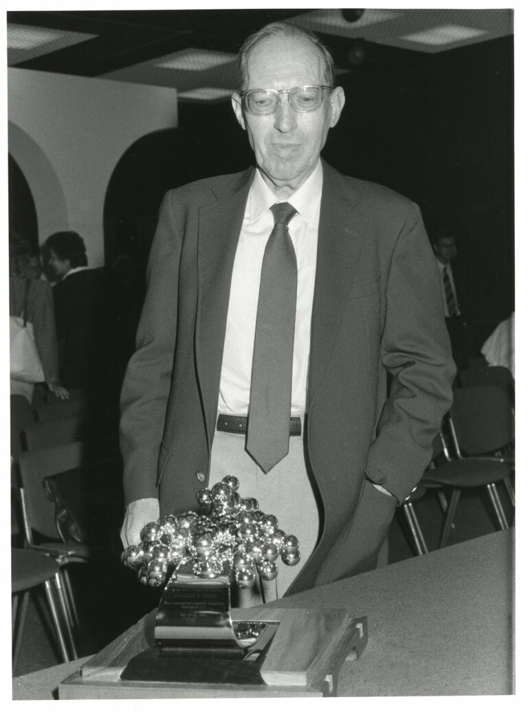 Il Prof. Ernst Felder al "Third International Iopamidol Symposium"a Washington, 21 maggio 1988